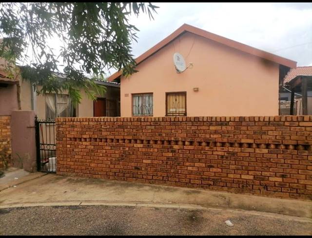 2 BEDROOM HOUSE FOR SALE IN ELSPARK